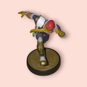 Captain Falcon Amiibo